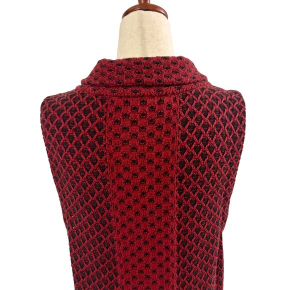 Habitat Women’s Medium Red Black Sleeveless Knit Sweater Vest Button Front - Picture 9 of 13